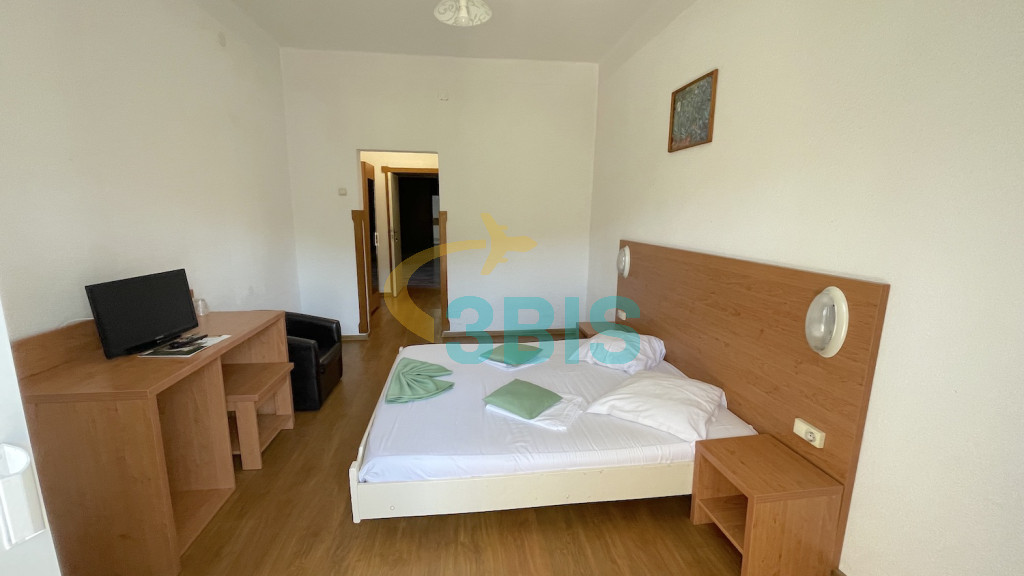 Hotel Parc din Baile Govora Oferte și tarife. Birou de Rezervari. Calculează-ți oferta singur, in 2 minute!