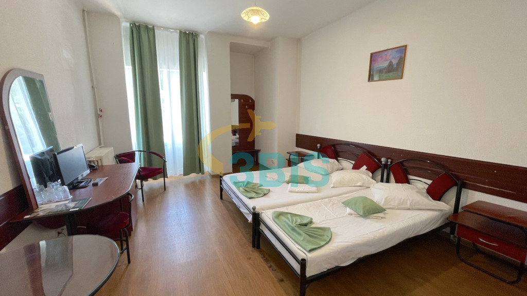 Hotel Parc din Baile Govora Oferte și tarife. Birou de Rezervari. Calculează-ți oferta singur, in 2 minute!