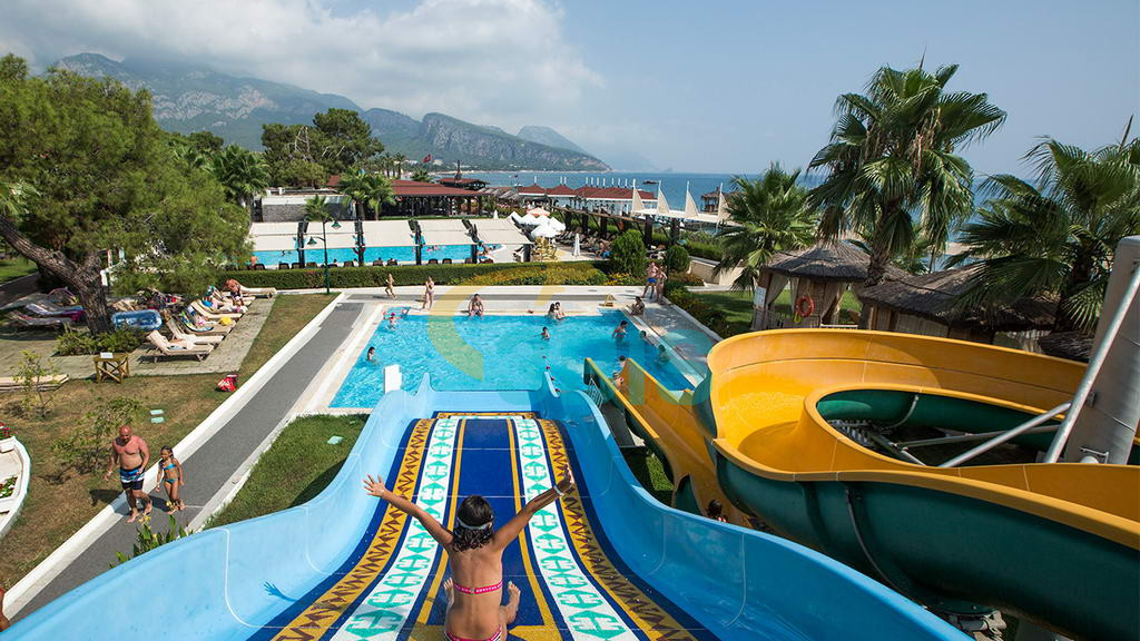 Hotel CRYSTAL FLORA BEACH RESORT din Kemer Oferte și tarife. Birou de Rezervari. Calculează-ți oferta singur, in 2 minute!