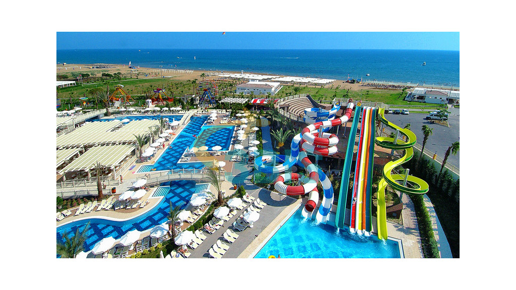 Hotel ROYAL ALHAMBRA PALACE din Side Oferte și tarife. Birou de Rezervari. Calculează-ți oferta singur, in 2 minute!