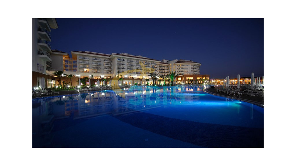 Hotel SEA WORLD RESORT & SPA din Side Oferte și tarife. Birou de Rezervari. Calculează-ți oferta singur, in 2 minute!