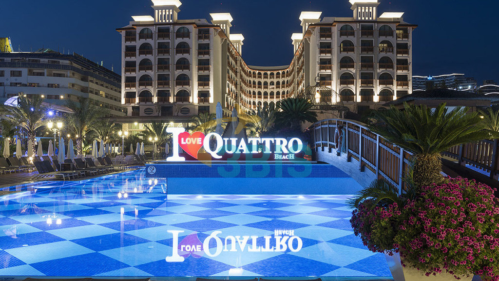 Hotel QUATTRO BEACH SPA & RESORT din Alanya Oferte și tarife. Birou de Rezervari. Calculează-ți oferta singur, in 2 minute!