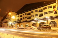 3 nopti / DUBLA 3 STELE FARA BALCON 2 ADULTI / DEMIPENSIUNE BUFET / CRACIUN + cine festive in 24 Dec si 25 Dec + Mos Craciun + colinde + Spa