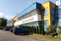 Motel Blue River