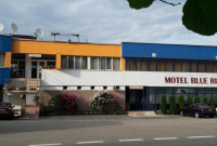 Motel Blue River