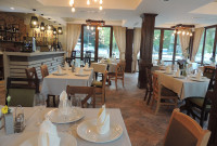 Hotel Izvoare