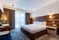 Hotel River