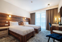 Hotel River