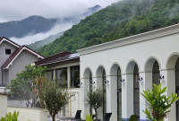 Hotel River